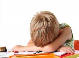 El bajo rendimiento académico de los niños podría ser consecuencia de la falta de sueño